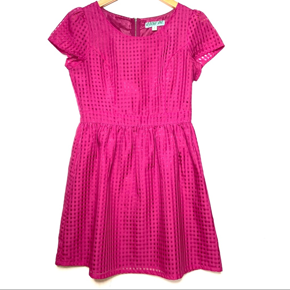 FRANCESCA’S Dina Be Hot Pink Dress